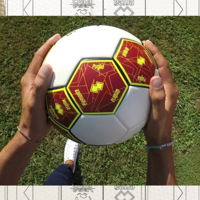 E tu, di che regione sei? 😉
⚡ Sul nostro pallone ci sono tutte 🇮🇹
#Connector #LegaPro @erreasport